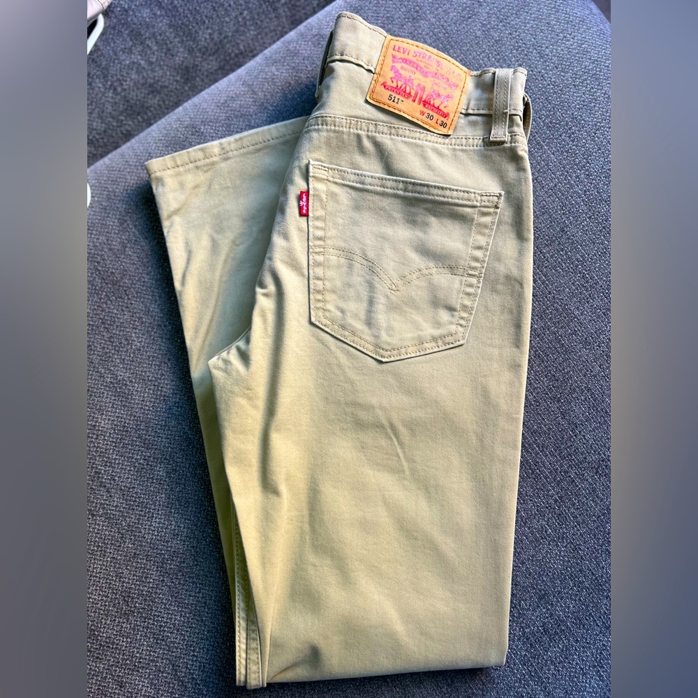 COPY - Men’s Khaki Levi’s